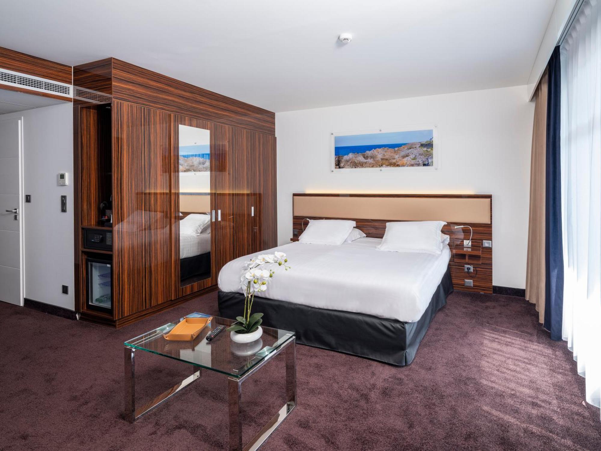 Hotel Westotel